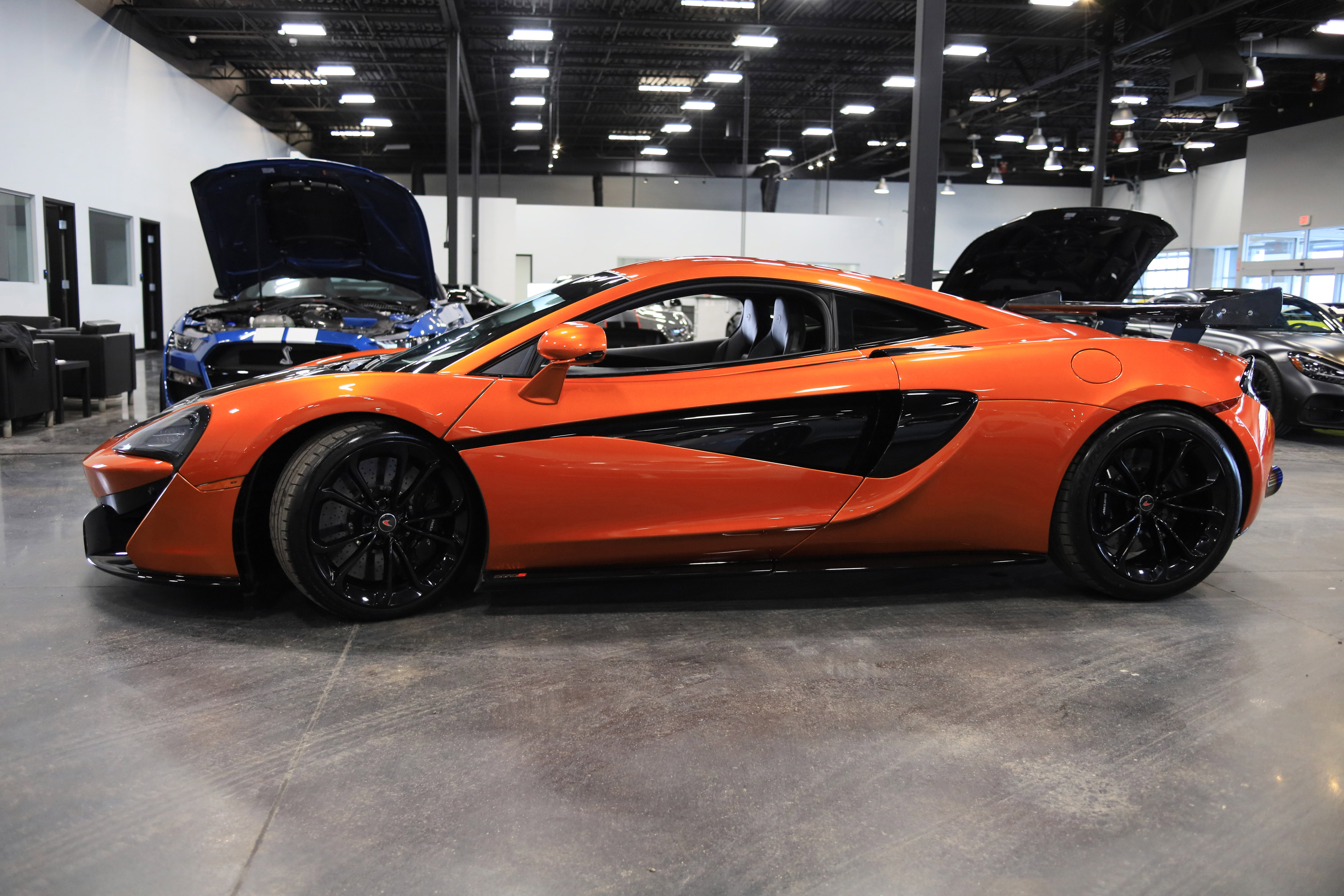 Used 2018 McLaren 570S Coupe image 8