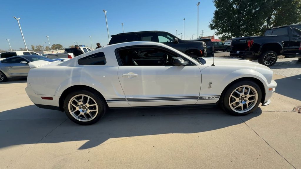 Used 2009 Ford Mustang Shelby GT500 RWD image 9