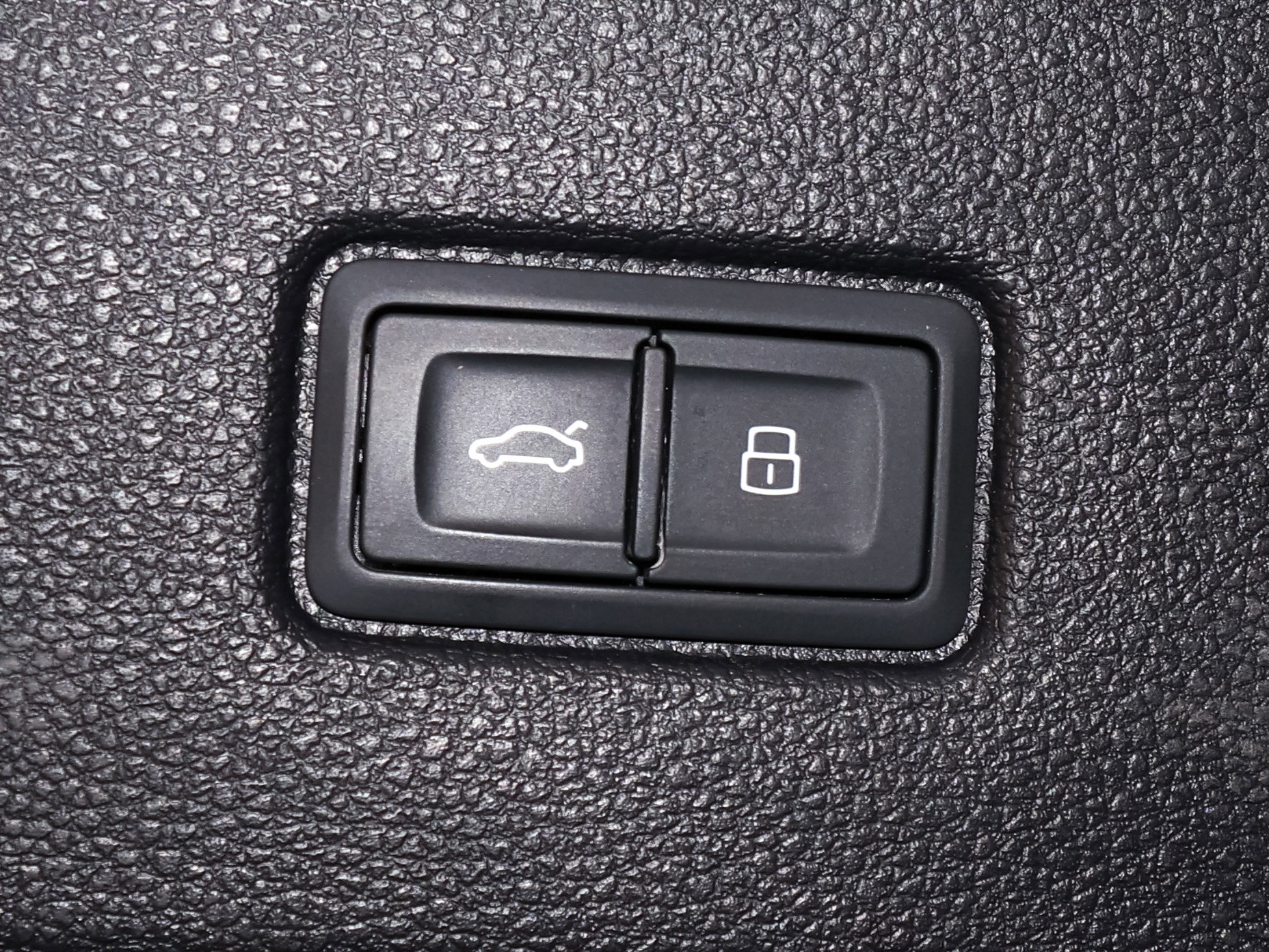 Used 2022 Audi SQ7 Premium Plus AWD/4WD image 12