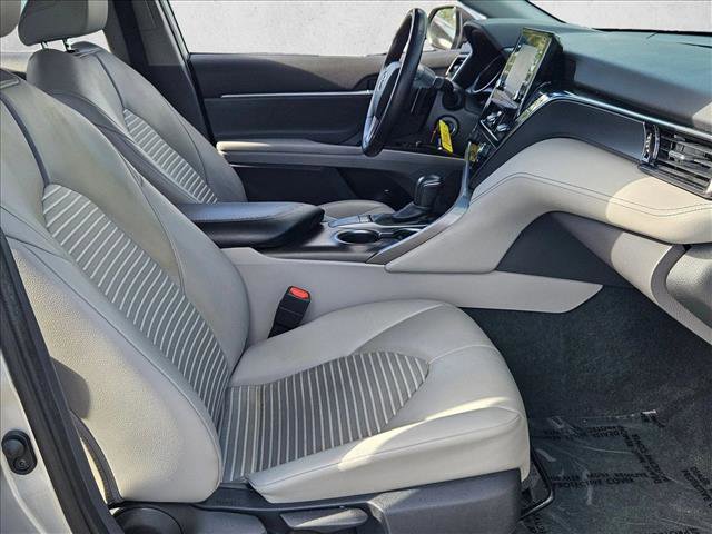 Used 2022 Toyota Camry SE FWD image 20