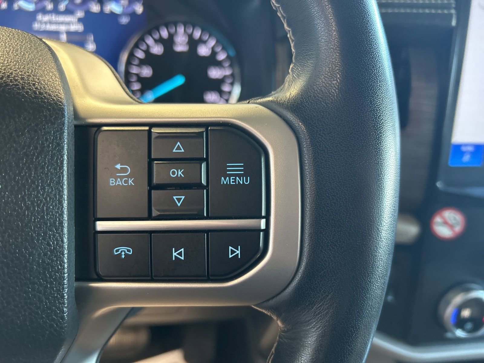 Used 2024 Ford Expedition Max Limited image 23