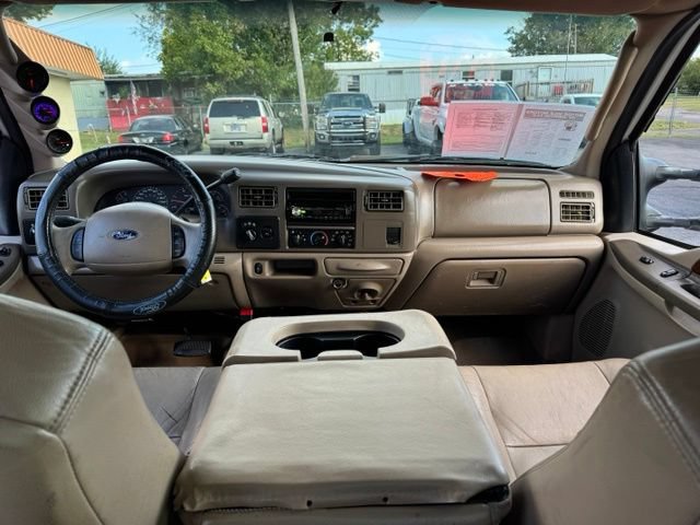 Used 2004 Ford F250 Lariat AWD/4WD image 8