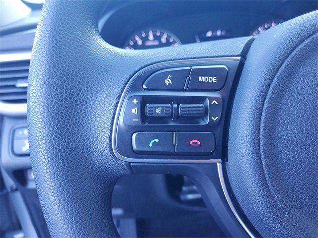 Used 2018 Kia Optima LX w/ 17" Alloy Wheels Package image 19