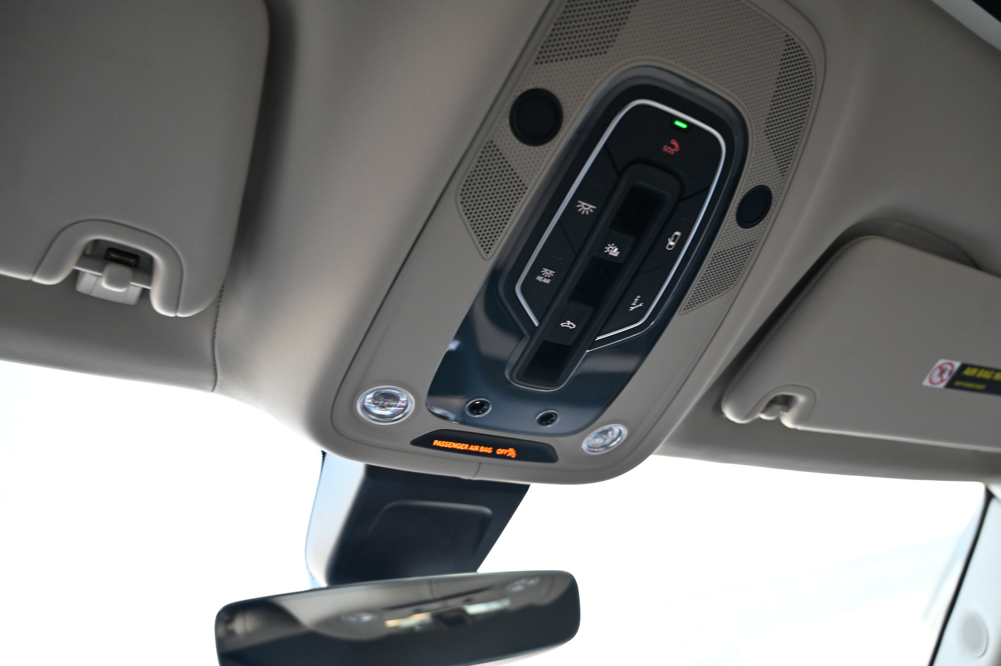 Used 2022 Bentley Bentayga image 31