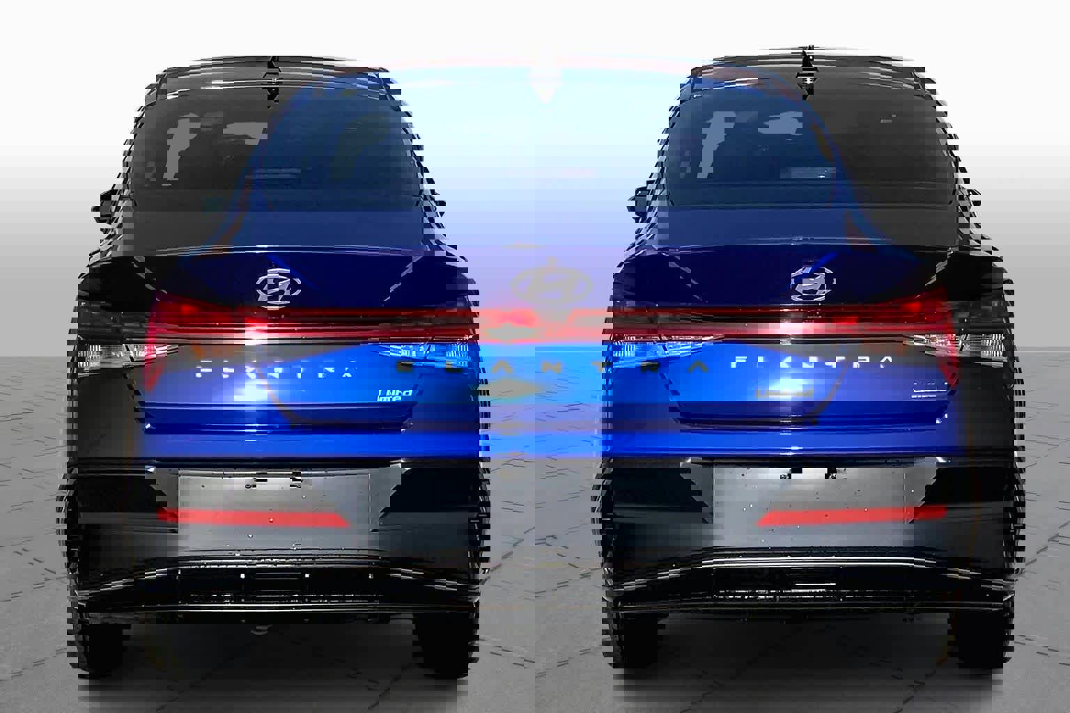 Used 2026 Hyundai Elantra Limited image 5