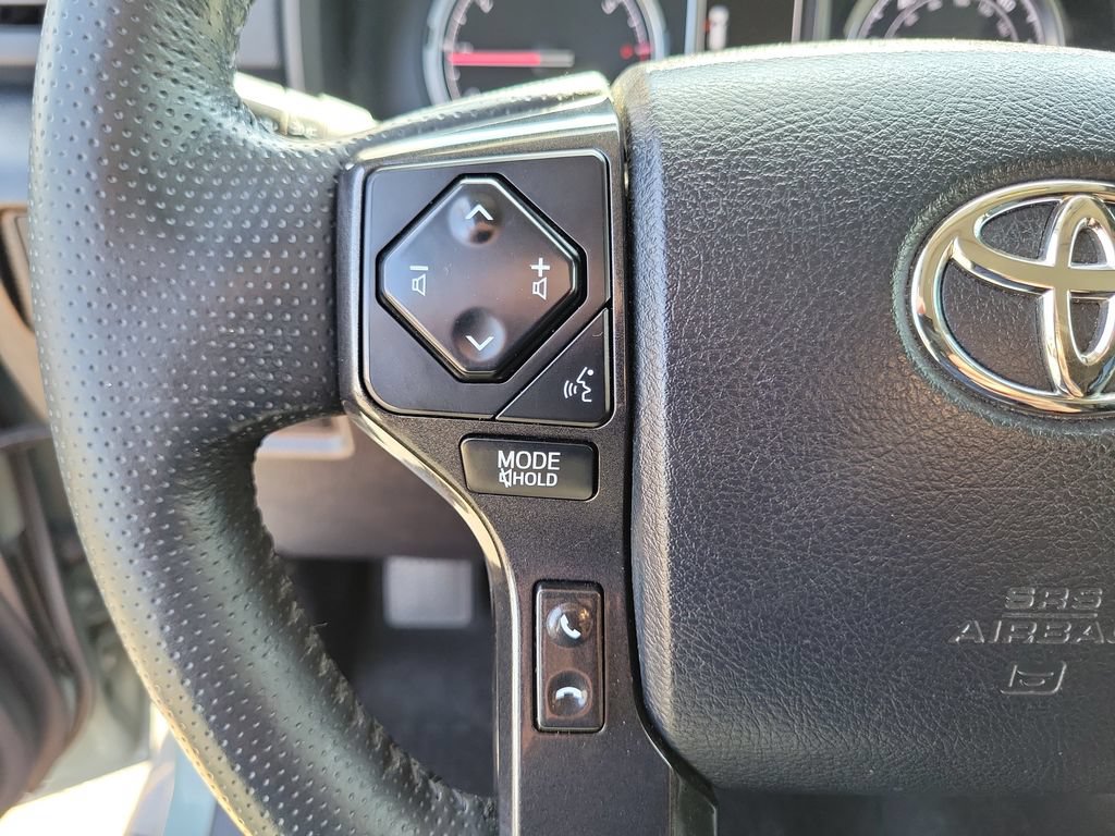 Used 2023 Toyota 4Runner TRD Off-Road Premium w/ Off Road Premium Plus Package AWD/4WD image 5