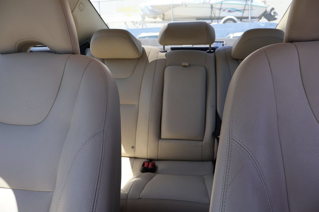 Used 2017 Volvo S60 T5 Dynamic FWD image 40