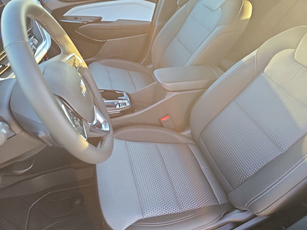 New 2026 Chevrolet Trax LT w/ LT Convenience Package image 15