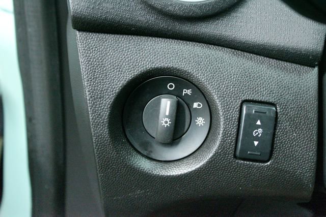 Used 2019 Ford Fiesta SE FWD image 12