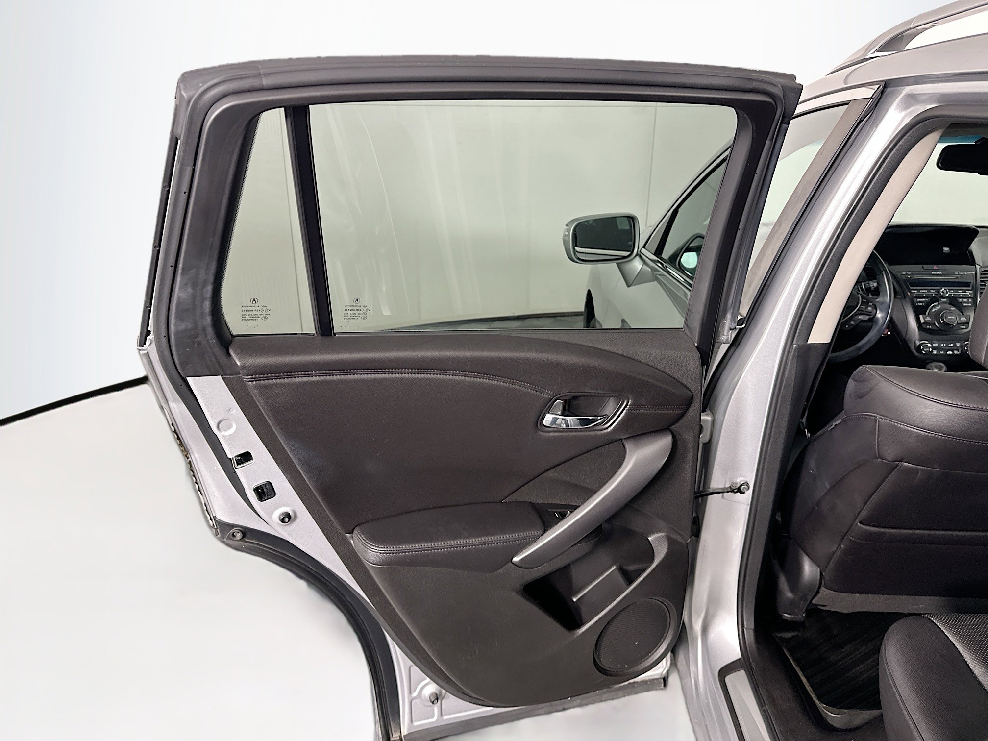 Used 2015 Acura RDX FWD w/ Technology Package image 26