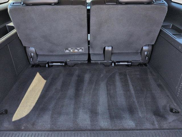 Used 2013 Chevrolet Suburban LTZ RWD image 10