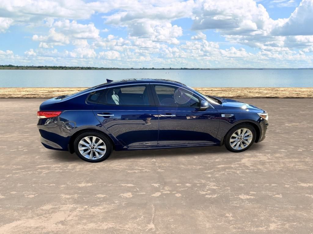 Used 2016 Kia Optima EX image 4
