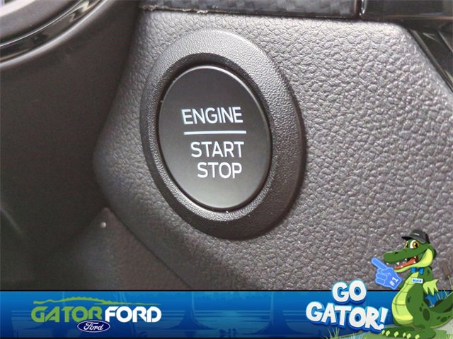 Used 2025 Ford Escape ST-Line image 29