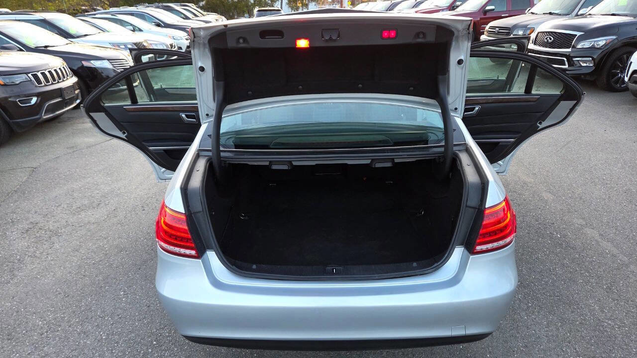 Used 2014 Mercedes-Benz E 350 4MATIC Sedan image 34