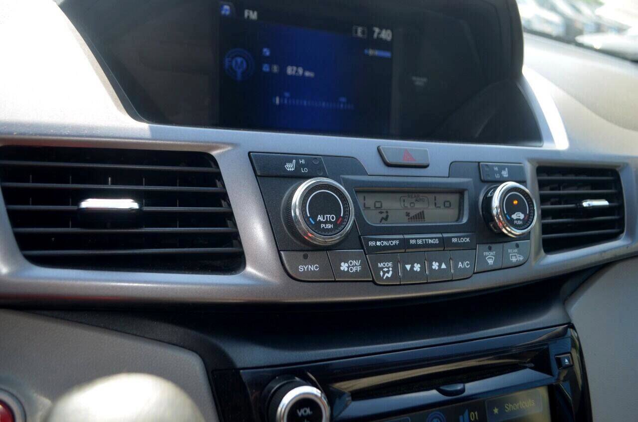 Used 2014 Honda Odyssey EX-L image 35