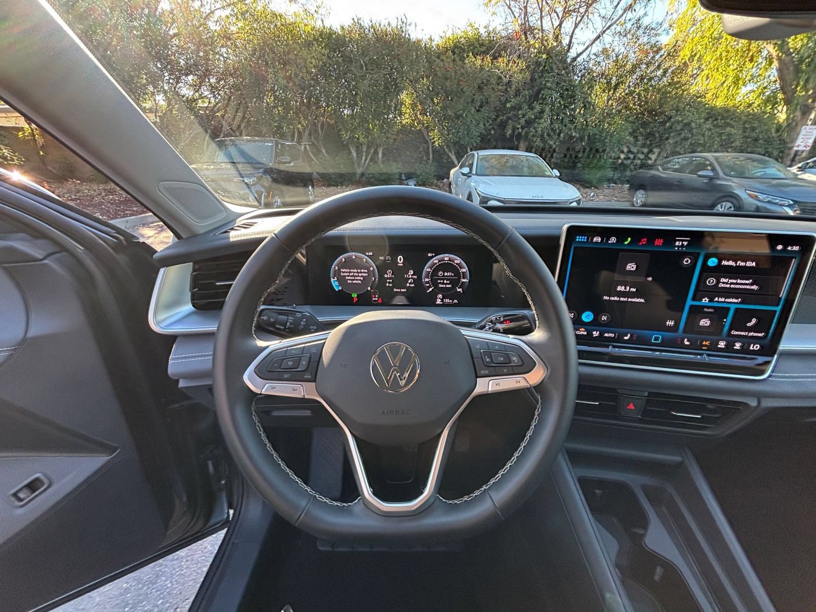 Used 2026 Volkswagen Tiguan SE AWD/4WD image 35