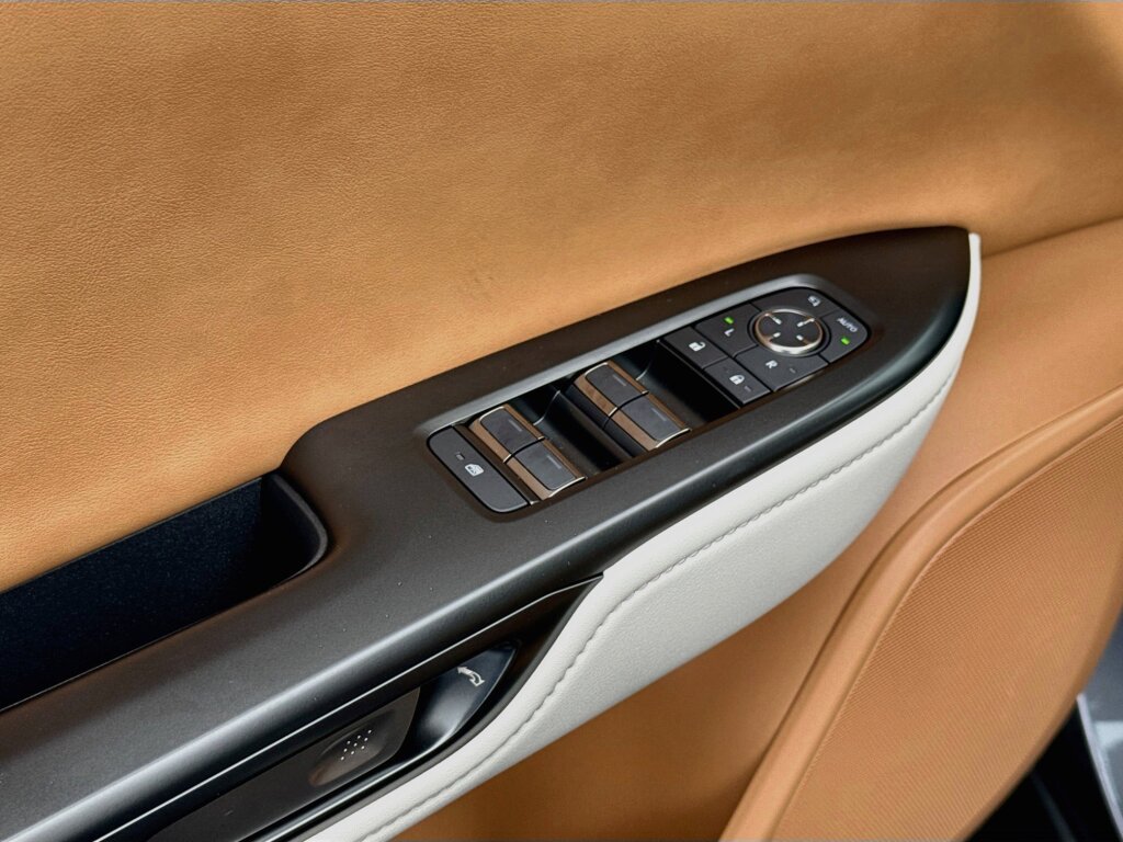 New 2026 Lexus RZ 450e AWD w/ Technology Package image 9