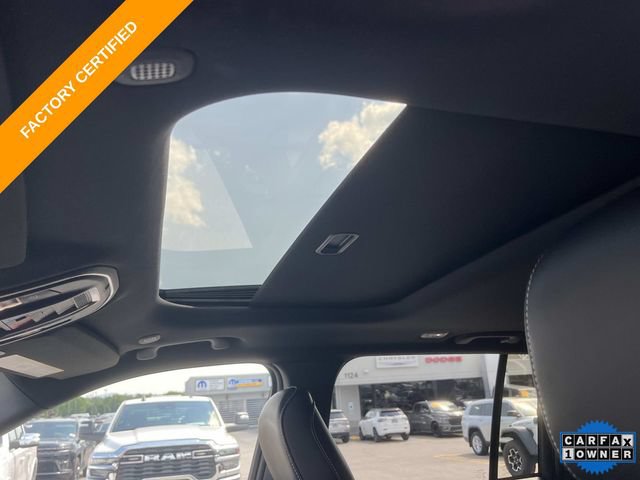 Certified 2025 Jeep Grand Cherokee Altitude AWD/4WD image 29