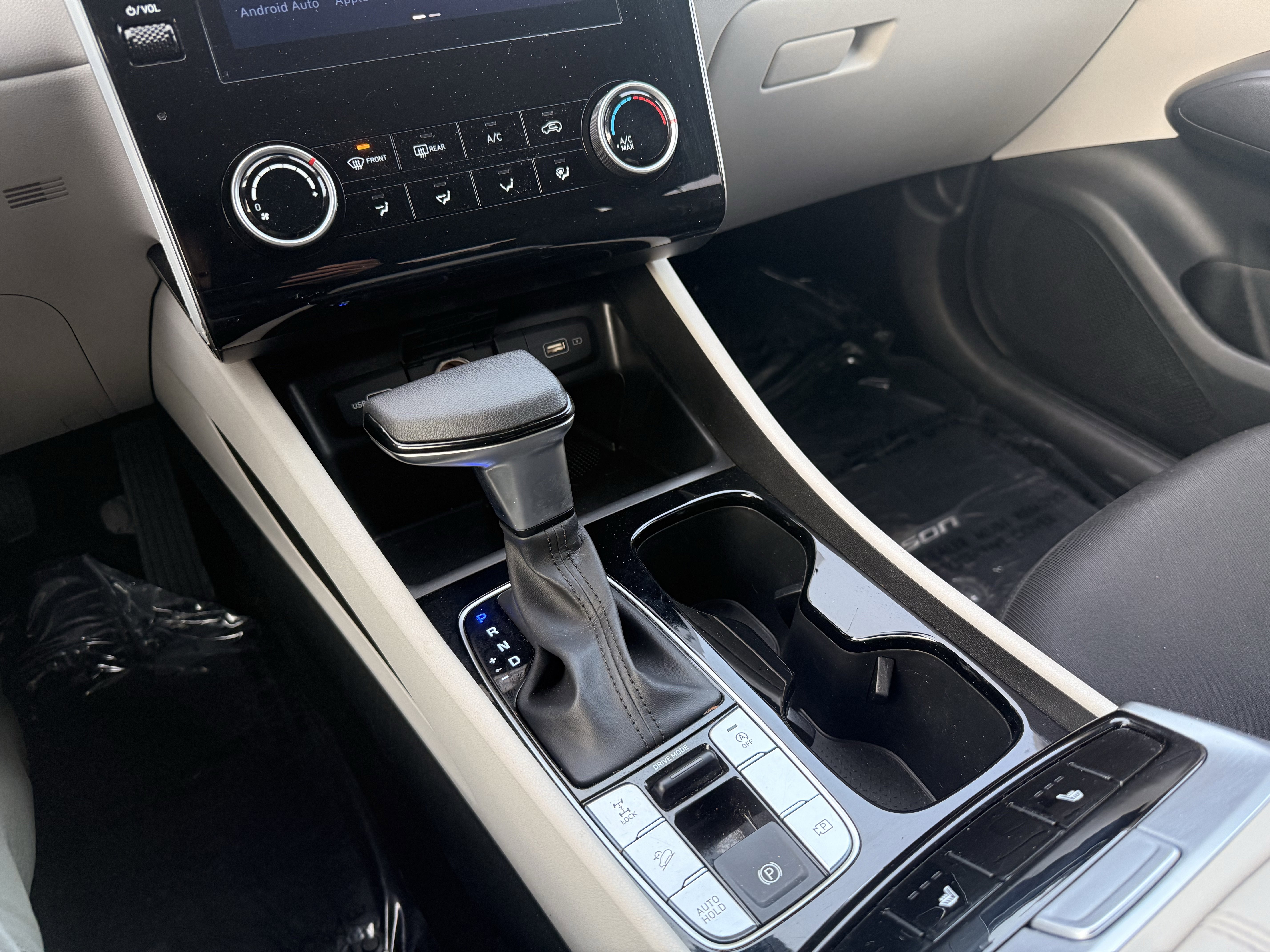 Used 2023 Hyundai Tucson SEL image 16