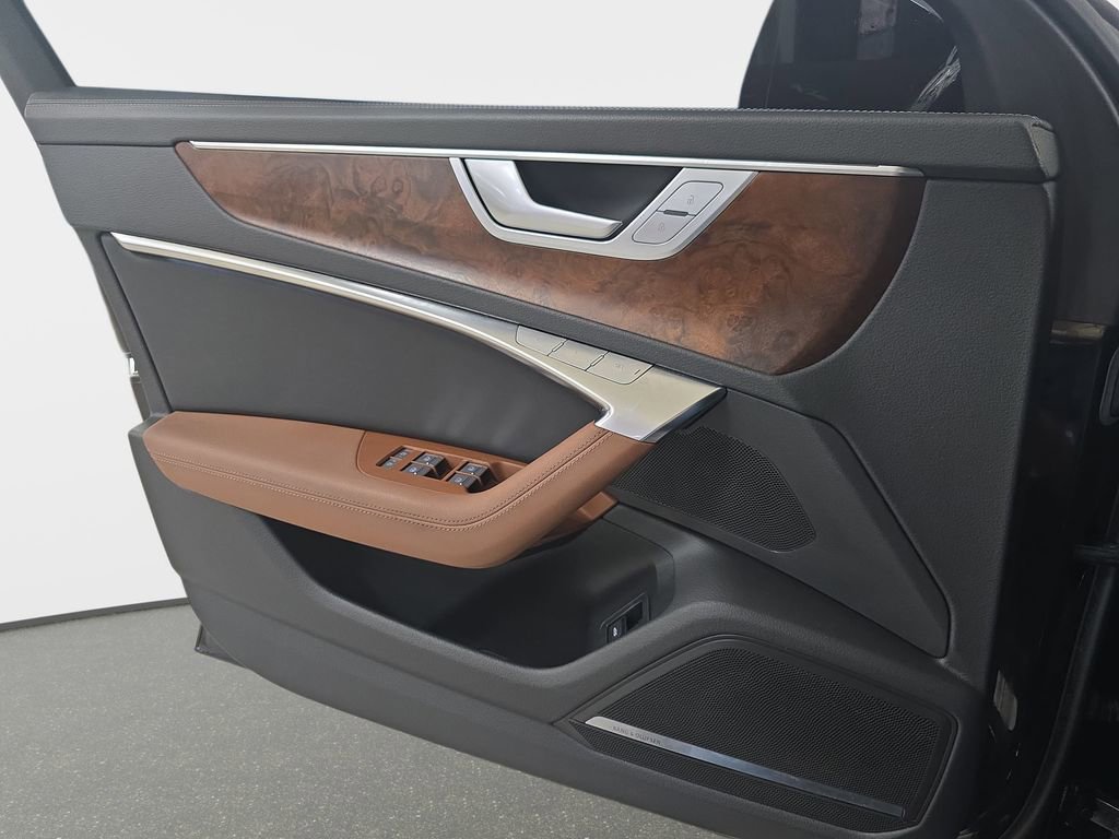 Used 2021 Audi A6 Premium Plus w/ Premium Plus Package image 27