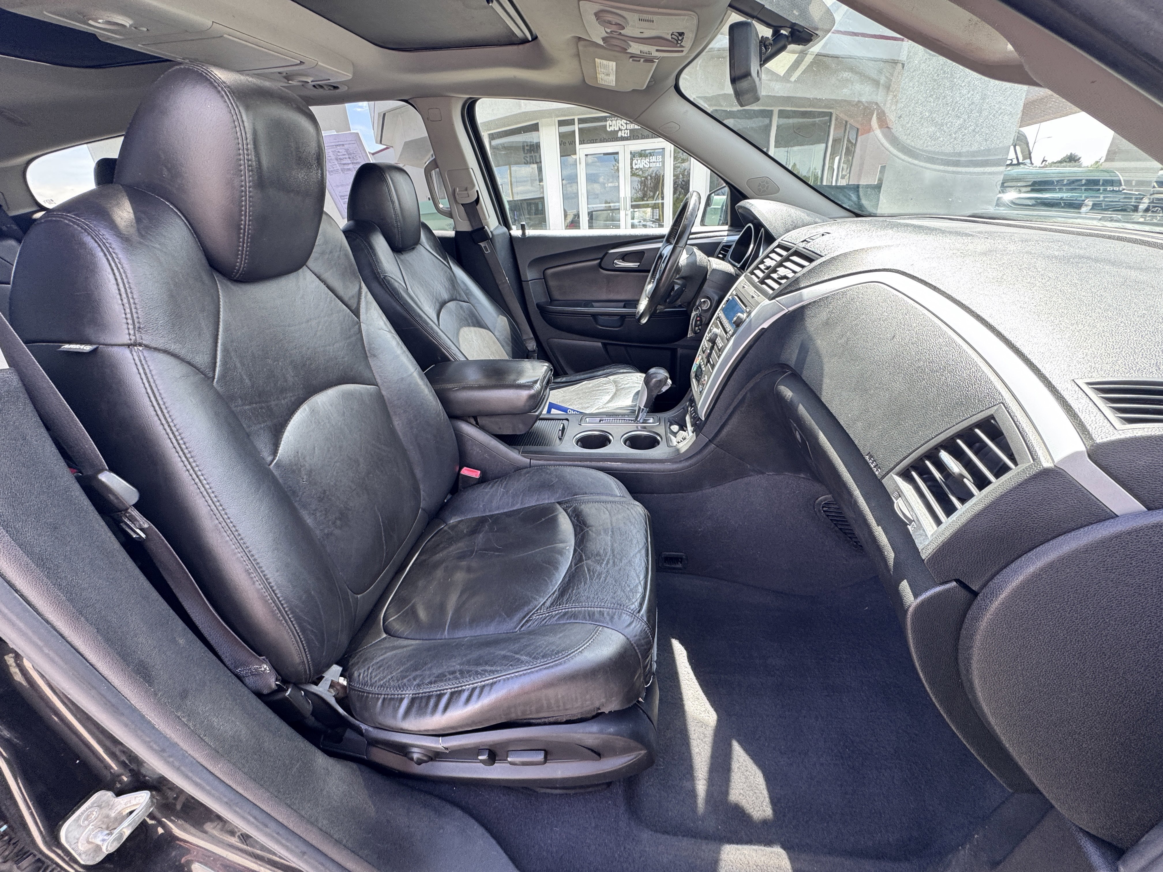 Used 2011 Chevrolet Traverse LT w/ Personal Connectivity Package AWD/4WD image 42