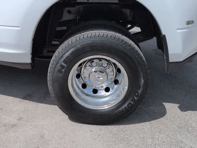 New 2026 RAM 3500 Big Horn AWD/4WD image 14