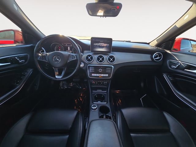 Used 2019 Mercedes-Benz CLA 250 4MATIC image 10