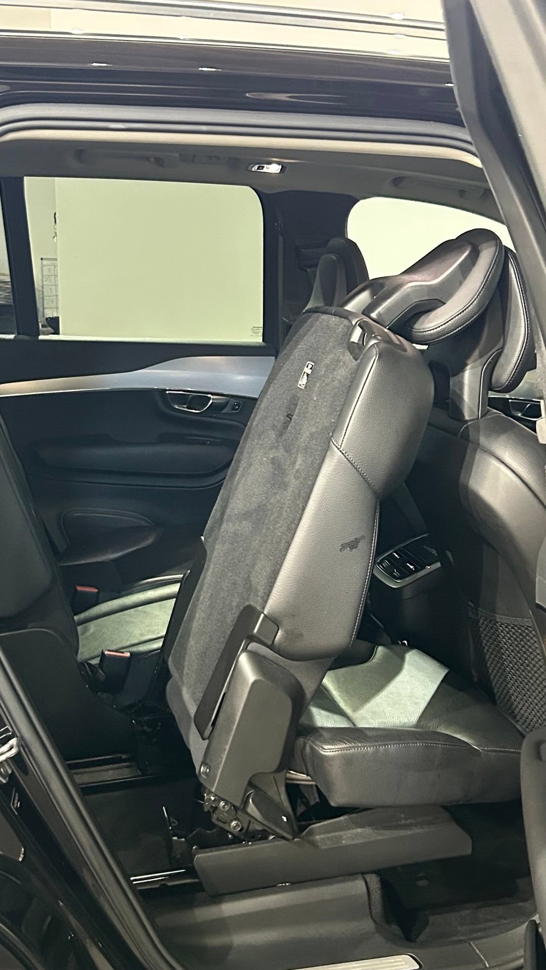 Used 2018 Volvo XC90 T5 Momentum w/ Convenience Package AWD/4WD image 70