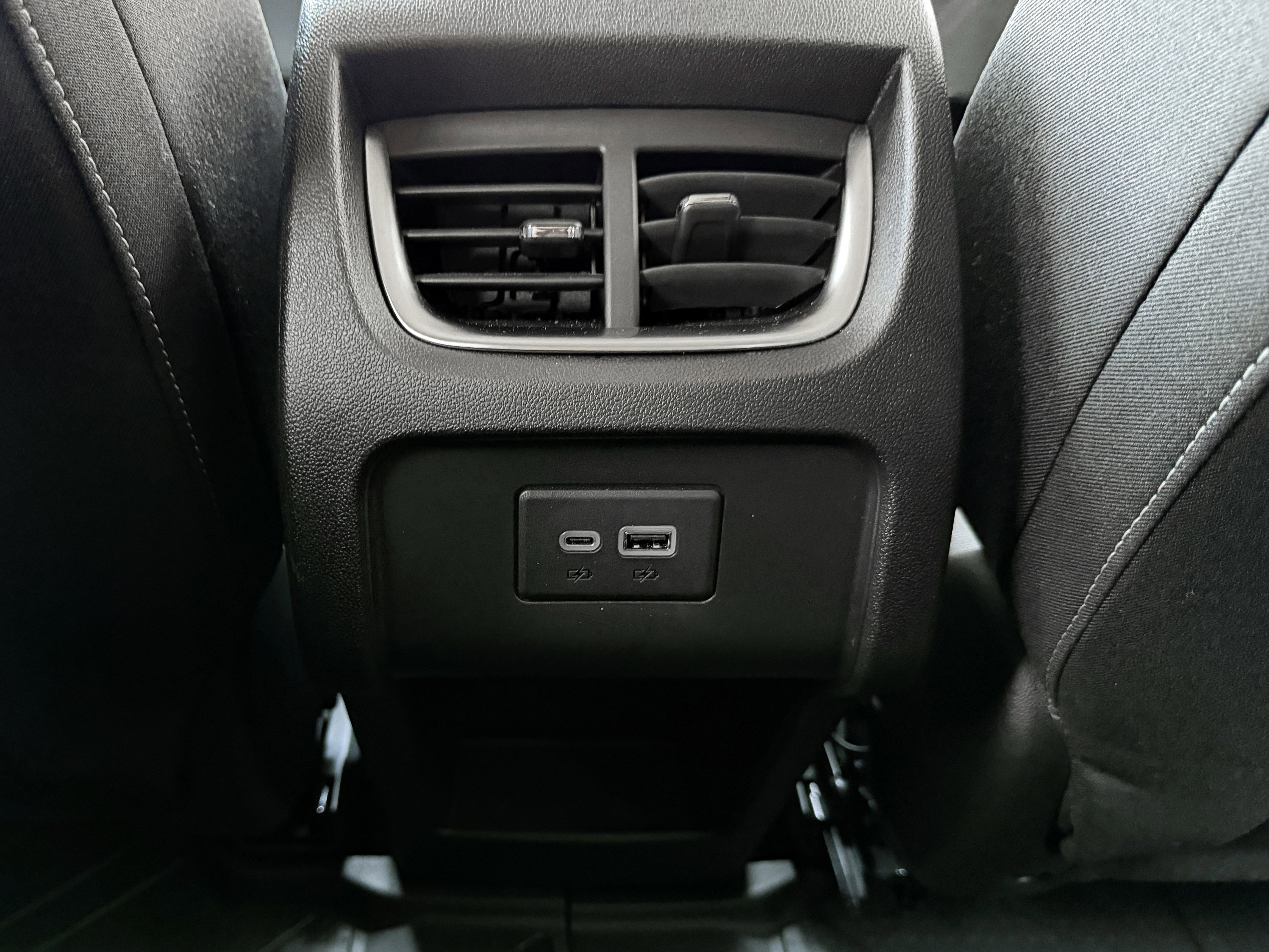 Used 2024 Chevrolet Blazer LT w/ Convenience Package FWD image 26