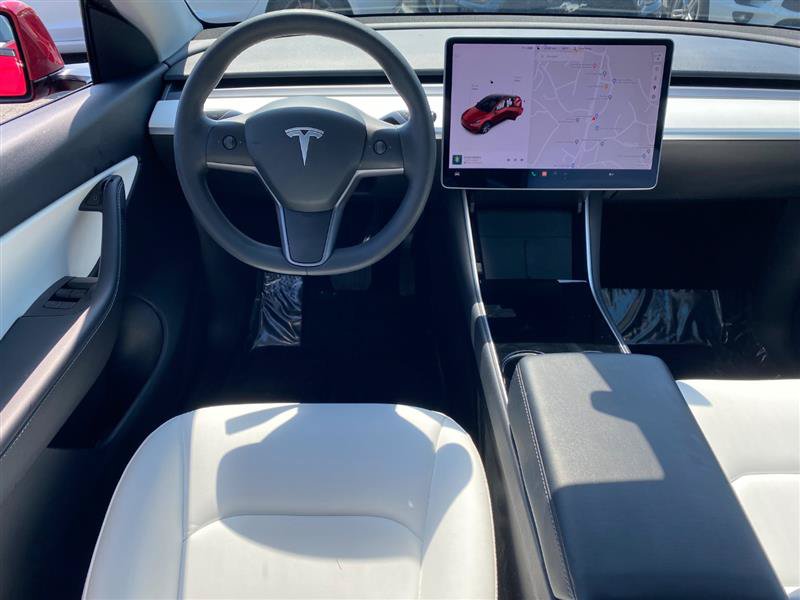 Used 2021 Tesla Model Y Long Range AWD/4WD image 13