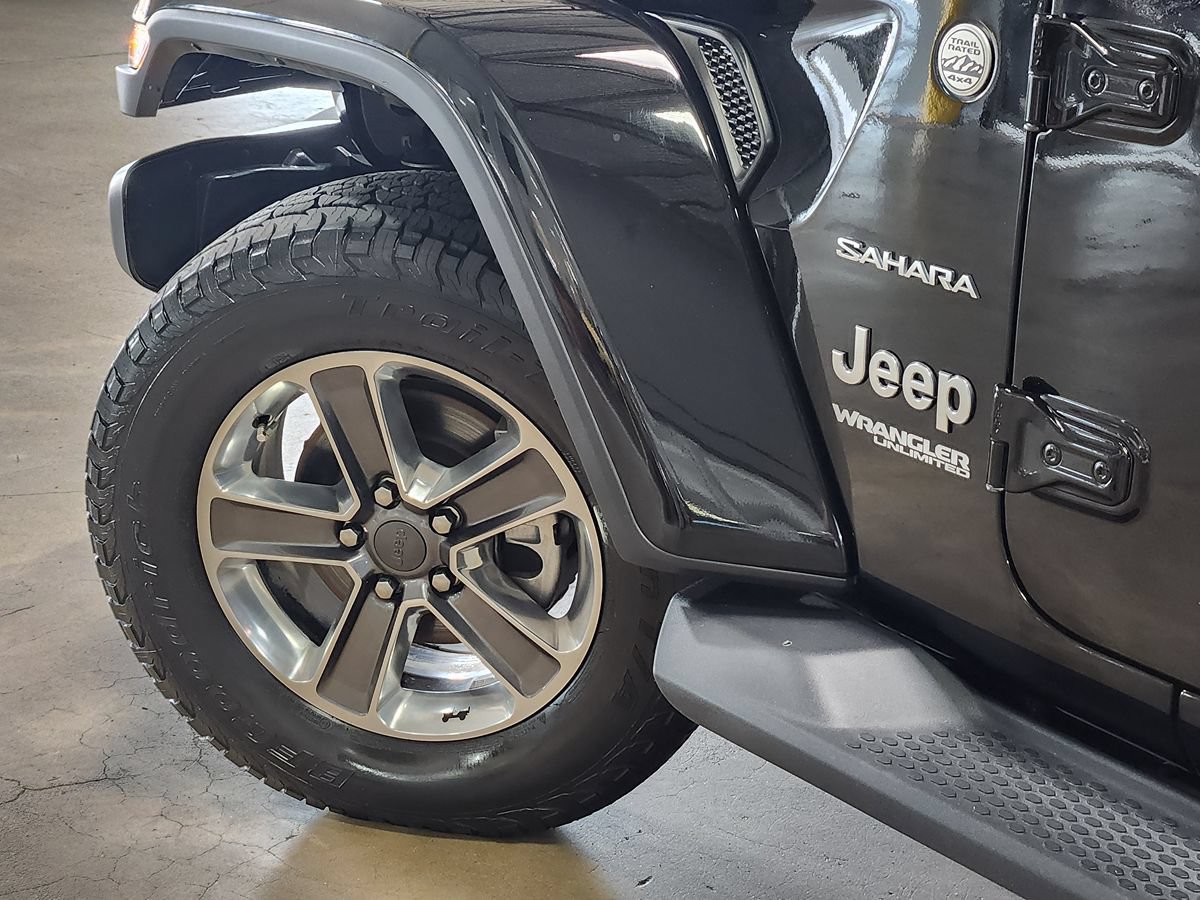 Used 2020 Jeep Wrangler Unlimited Sahara AWD/4WD image 23