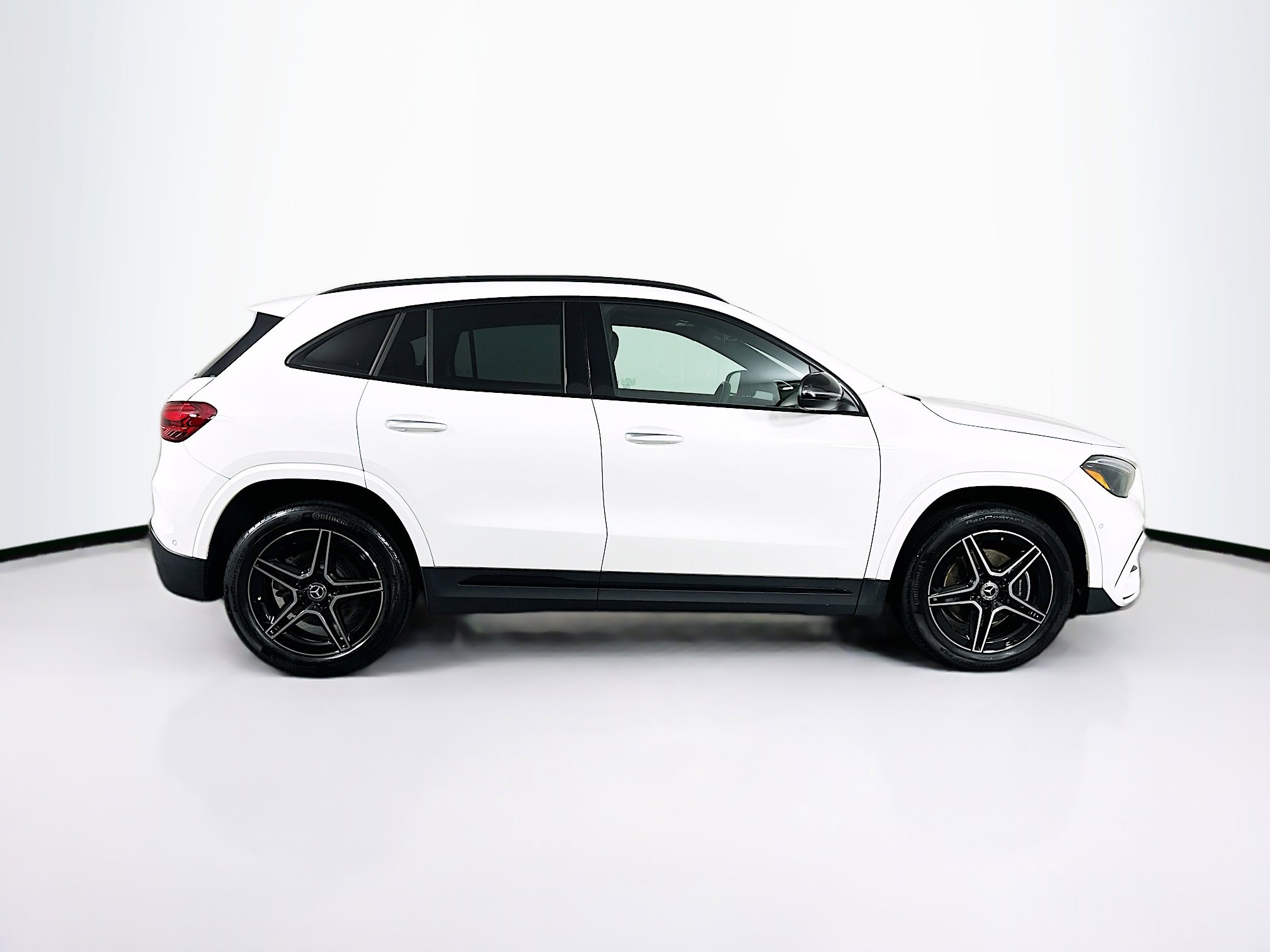 Used 2024 Mercedes-Benz GLA 250 4MATIC image 10