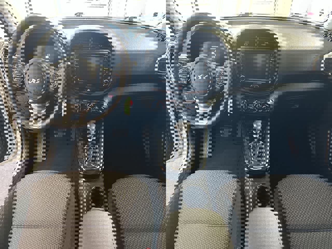 Used 2024 Kia Soul LX w/ Option Group 015 image 13