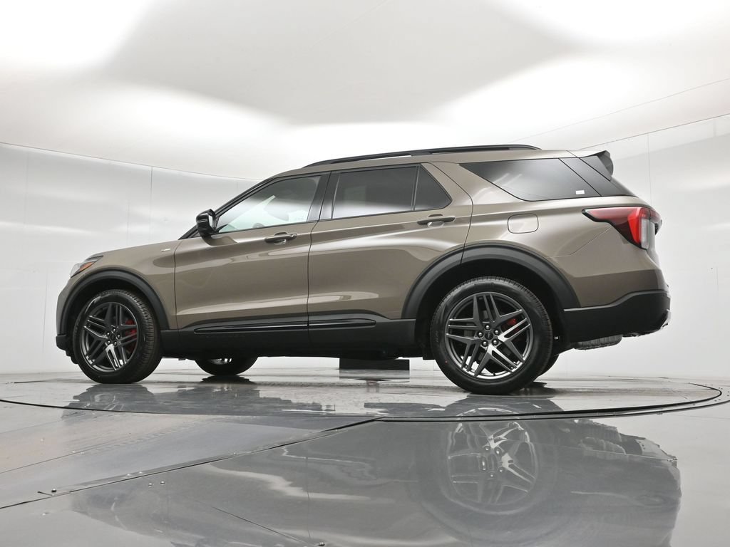 New 2026 Ford Explorer ST-Line w/ ST-Line Street Pack AWD/4WD image 53