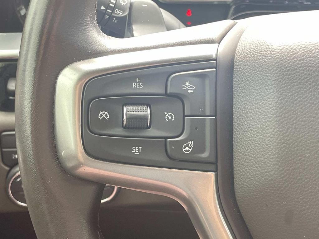 Used 2023 Chevrolet Silverado 1500 LTZ w/ Technology Package AWD/4WD image 28