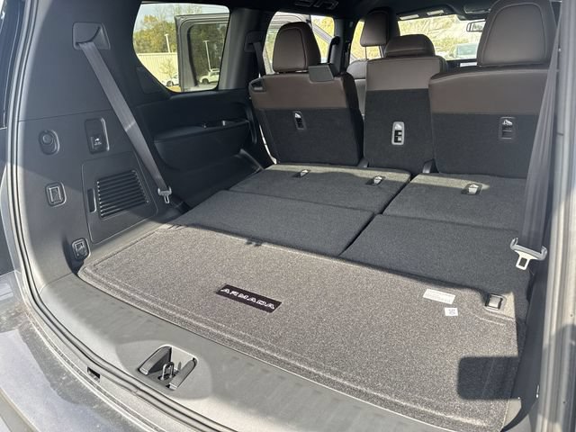 Used 2025 Nissan Armada SL AWD/4WD image 13
