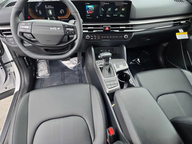 New 2026 Kia Sportage EX FWD image 19