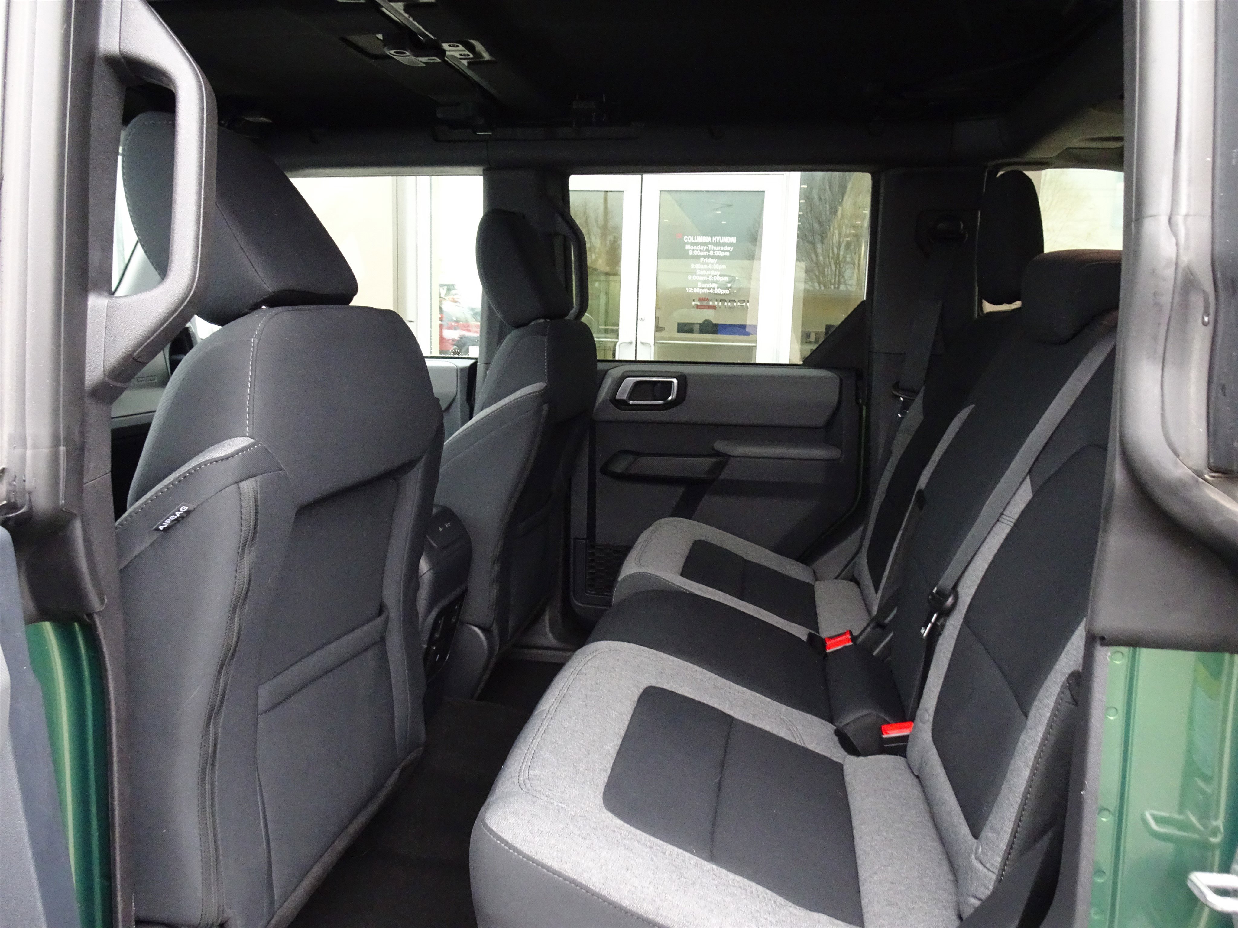 Used 2023 Ford Bronco Big Bend w/ Sasquatch Package image 13