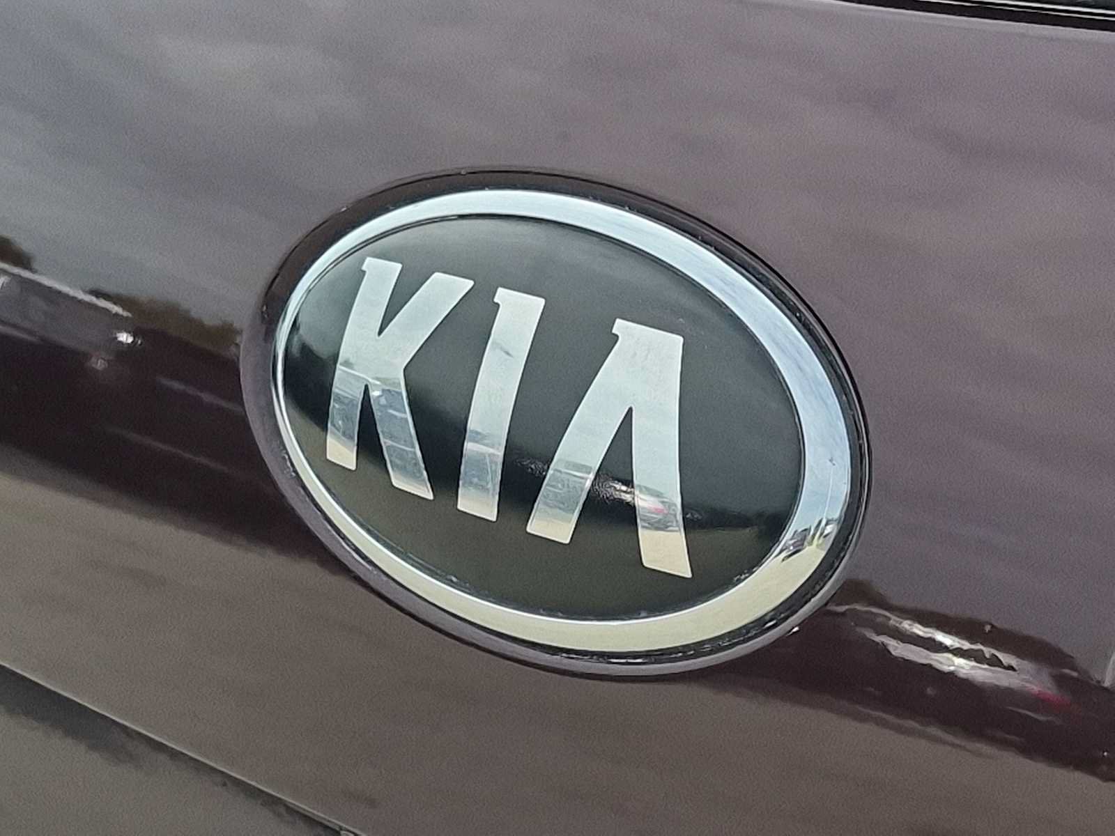 Used 2018 Kia Sorento FWD V6 image 13