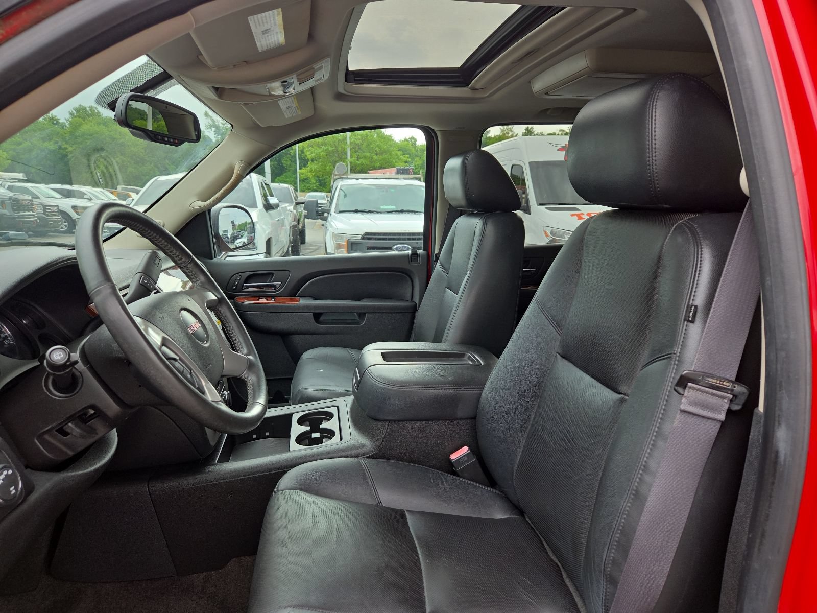 Certified 2014 GMC Yukon SLT AWD/4WD image 9