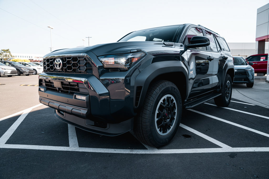 New 2026 Toyota 4Runner TRD Off-Road Premium AWD/4WD image 3