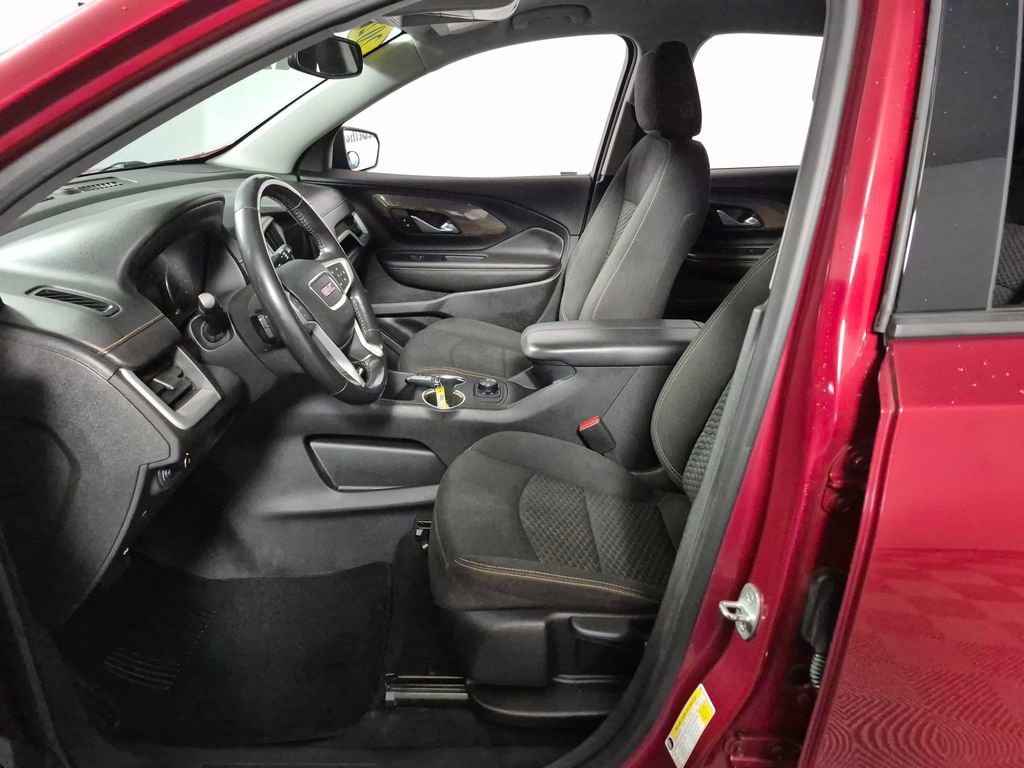 Used 2020 GMC Terrain SLE image 9