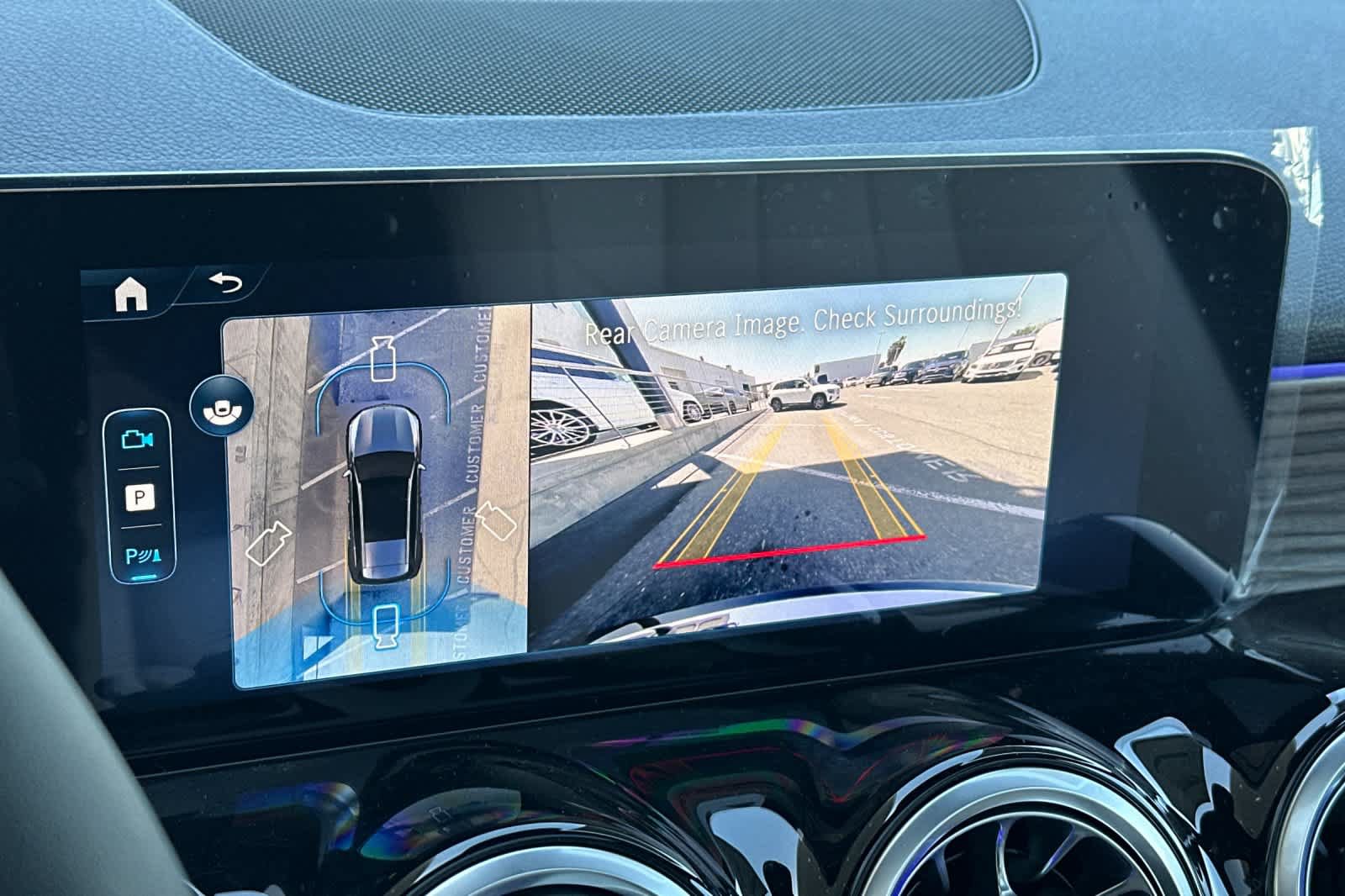 New 2026 Mercedes-Benz GLB 250 image 18