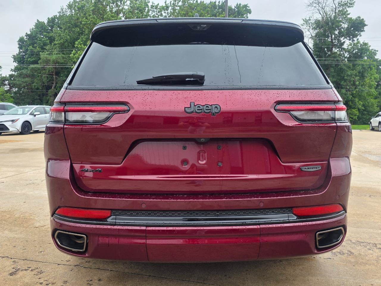 Used 2025 Jeep Grand Cherokee L Summit w/ Advanced Protech Group IV AWD/4WD image 24