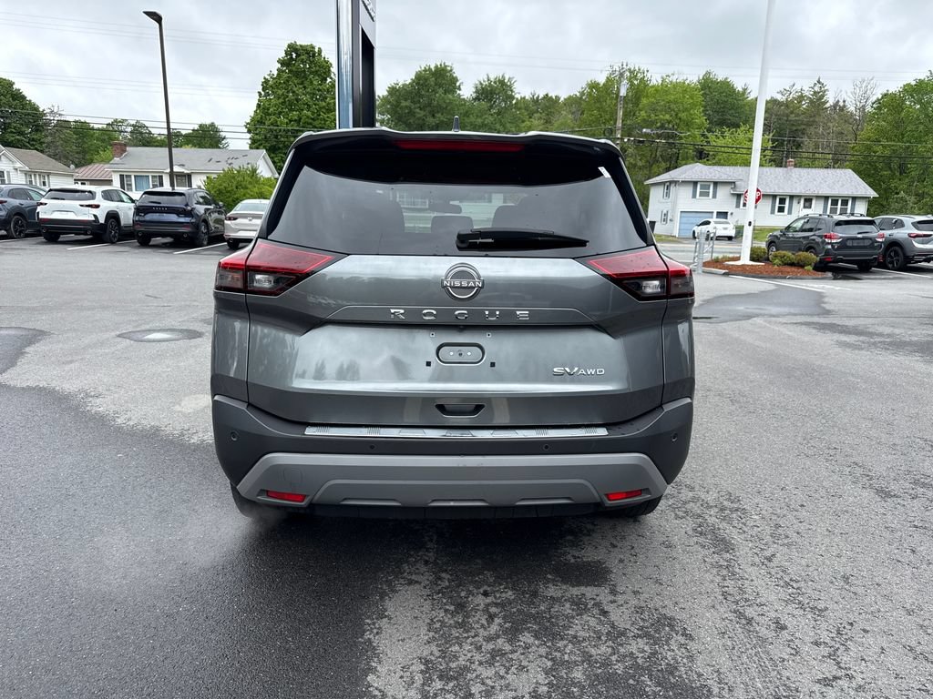 Used 2023 Nissan Rogue SV AWD/4WD video 4