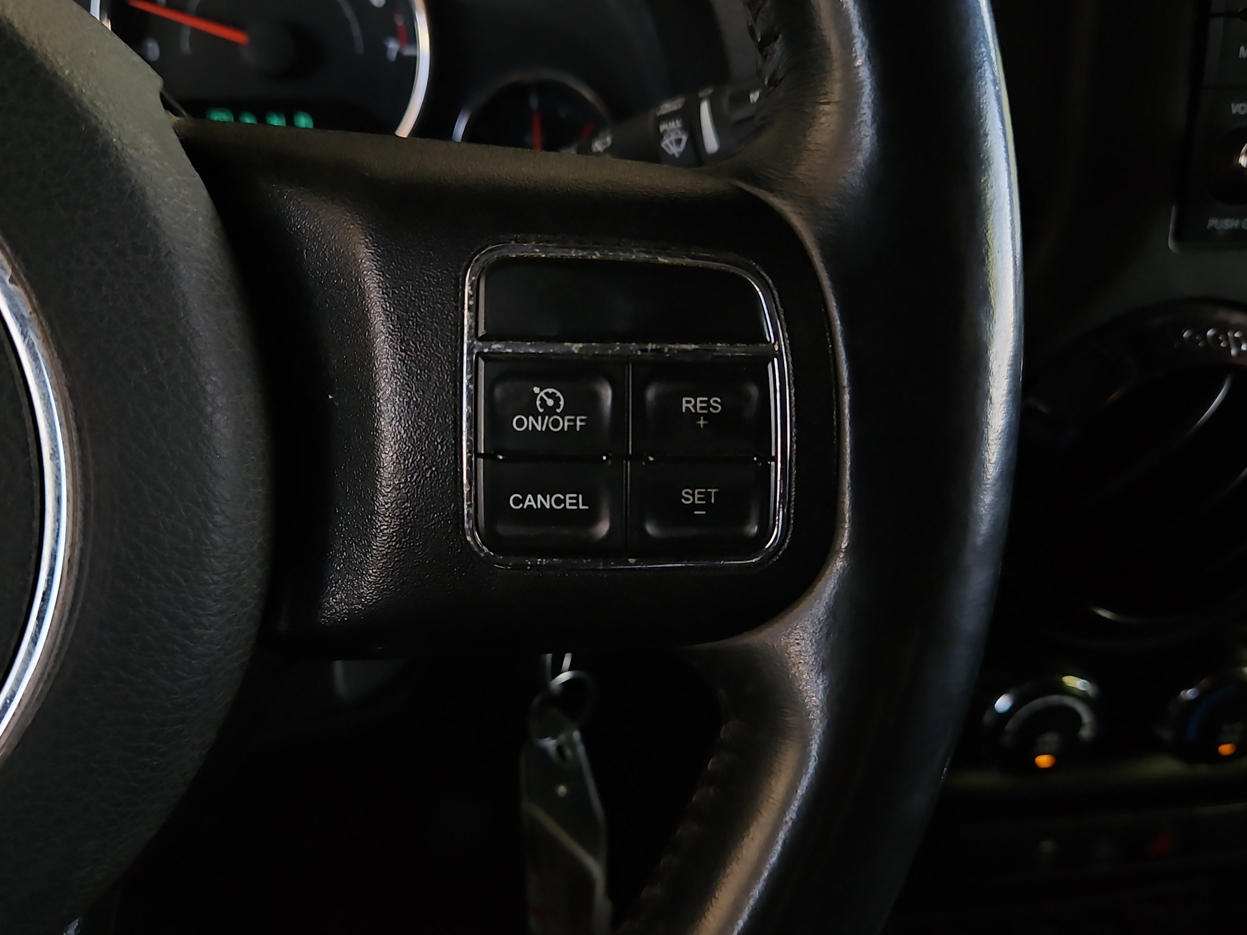 Used 2016 Jeep Wrangler Unlimited Rubicon w/ Connectivity Group image 11