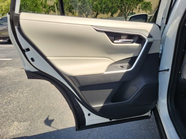 Certified 2025 Toyota RAV4 XLE Premium AWD/4WD image 10