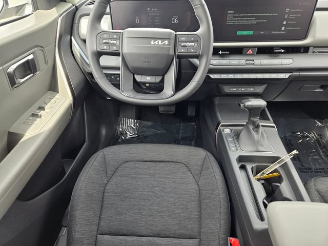 New 2027 Kia Seltos LX FWD image 9