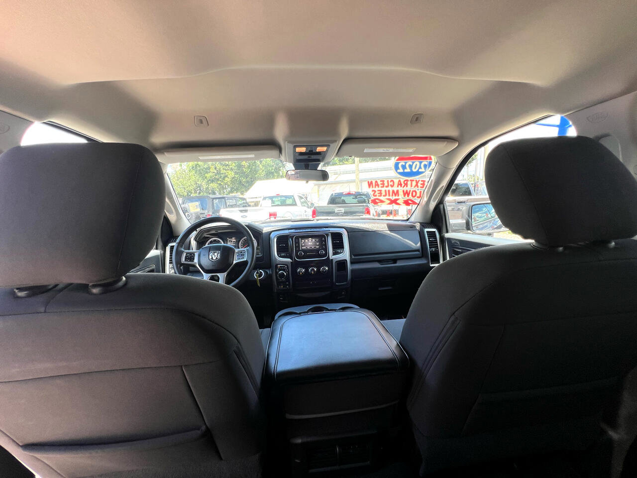 Used 2022 RAM 1500 Classic SLT image 26