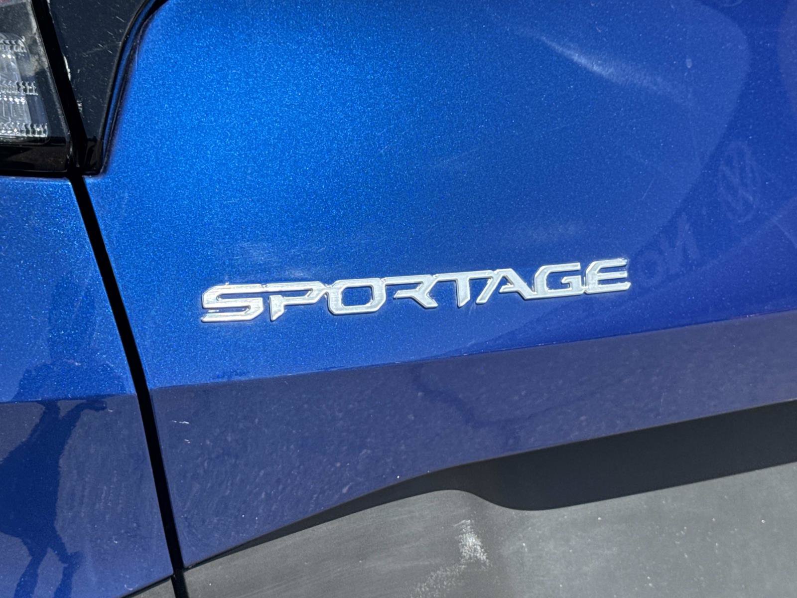 Used 2023 Kia Sportage EX FWD image 30